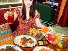 -Famous肥猫墨西哥音乐餐吧(五棵松华熙LIVE店)