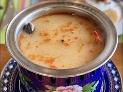 冬荫锅-岷山饭店-芝芝自助餐厅