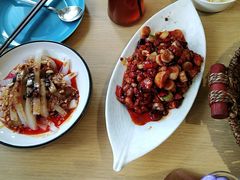 -渝信川菜 · 川味家常菜(财富购物中心店)