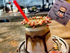 花环-BE NORMAL CAFE(霞溪路店)