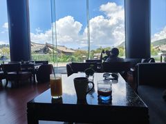 -时光吧·大堂吧·丽江和府洲际度假酒店