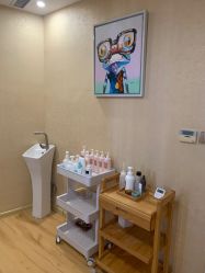 -涂tu指甲日式美甲美睫店