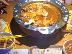 -钳小厨疯味1987肉蟹煲(美一城广场店)