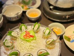 -大头虾越式风味餐厅(光明广场店)