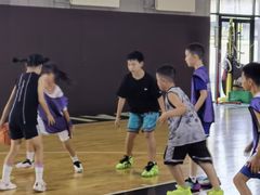 -梦想之巅·青少年篮球·羽毛球·培训中心(西站店)