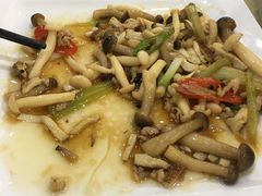 -聚丰园•湖鲜餐厅(阿红私房菜梅石路店)