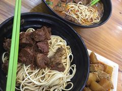 -志权牛肉面(灵山路店)
