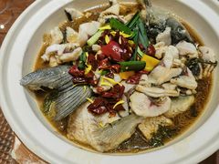 -龙悦湾酒家·八阵鱼生·渔人码头店