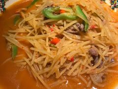 老道的酸辣土豆丝-楼兰新疆主题餐厅(苏州中心店)