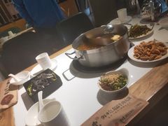 -牛记皇鲜牛肉火锅(环球度假区梨园店)