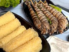 -鲜入围煮花胶鸡海鲜火锅