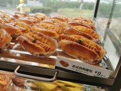 花式热狗面包-85度C(青岛燕儿岛店)