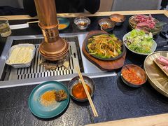 -臻牛烤肉