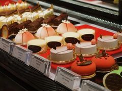 -Salon de The de Joel Robuchon(外滩18号店)