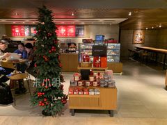 -星巴克(静安嘉里中心B2店)