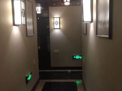 -裕和堂中医推拿艾灸(太古汇臻品店)