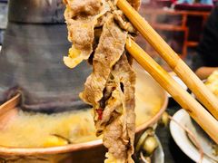 -楼外楼大刀肉传统火锅居(幸福街店)