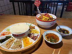 -怪噜范·老贵阳街头名小吃(汇金星力城店)