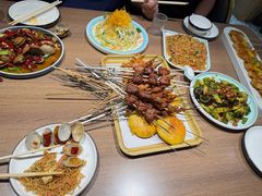 -街角等你.大连海鲜烧烤.经典铁板海鲜串(西安路店)