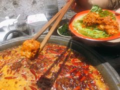 -四小区火锅·巷子里的重庆火锅(花照壁店)