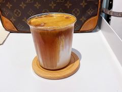 -YECLIP COFFEE 黄色回形针咖啡