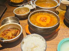 -鑫釜山海鲜烧烤(鑫丰国际店)