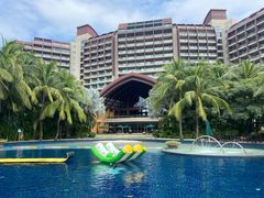 -三亚湾海居铂尔曼度假酒店