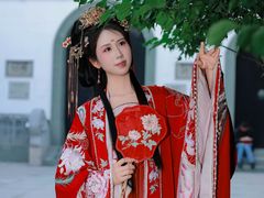 -汉仪华裳汉服馆(豫园店)