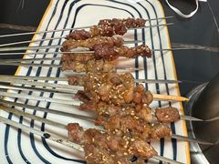 -许哥东北烧烤·铁丳烤串·宫后夹肉(繁花中心店)