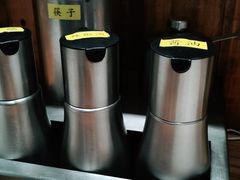 -弄堂咪道-饭香·面香·馄饨香(钦州北路田尚坊店)