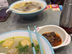 -小杨生煎(白玉兰广场店)