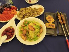 -伊带伊路新疆美食府(呼家楼店)