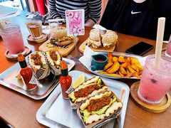 -Catch Bagel(芳草地店)