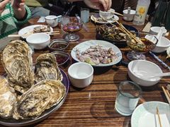 -蚝堡海鲜·威海菜·海肠捞饭·烧烤·亚洲吃蚝公司(幸福门店)
