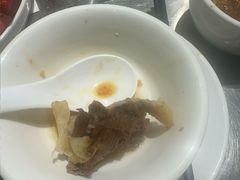 -三头牛·潮汕牛肉生蚝火锅 (夏湾店)