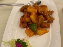 菠萝咕噜肉-利苑酒家(合景国际金融广场店)