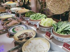 -腾阁自助餐厅(朝林广场店)