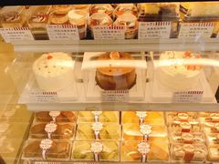-红宝石·鲜奶小方·海派西点房(浦三店)