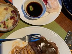 -岷山饭店-芝芝自助餐厅