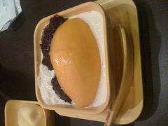 芒果白雪黑糯米甜甜-满记甜品(日月光二店)