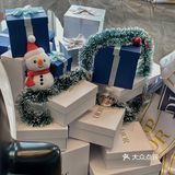 长沙首家Dior主题餐厅🍴超适合圣诞约会～