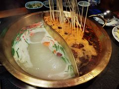 麻辣鸳鸯锅-来涮蜀鲜货火锅串串香(菜市口店)