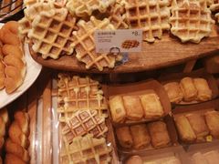 -巴黎贝甜(大宁国际商业广场店)