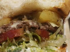 -The Habit Burger Grill 哈比特汉堡(爱琴海店)