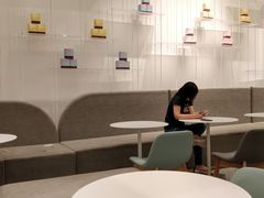 大堂-奈雪的茶(市百一店)