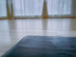 -一伽瑜伽·普拉提