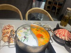 -椰子湾·海南火锅·糟粕醋·椰子鸡(正大广场店)