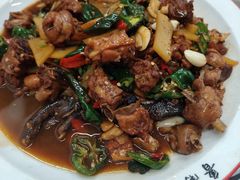 招牌滕州辣子鸡-鲁南仔·滕州炒鸡(经三路店)