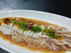 蒜蓉粉丝蒸大鱿鱼-湘约东方·湘约和港·湖南家常菜·宴请(民星路店)