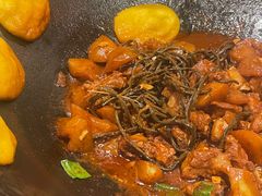 -小火炕铁锅炖鱼